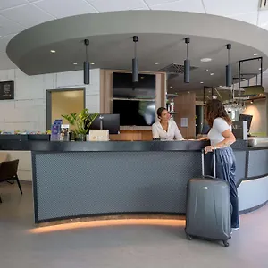 Szálloda Novotel Parkstadt Schwabing